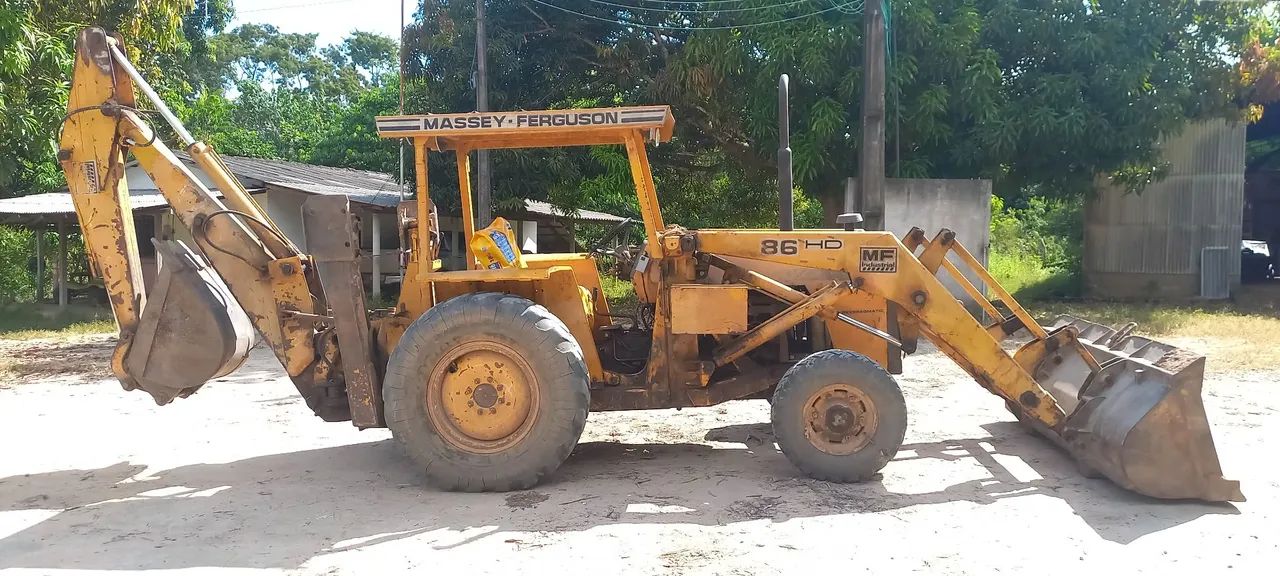 Retroescavadeira MF86 4x2 - Foto 2
