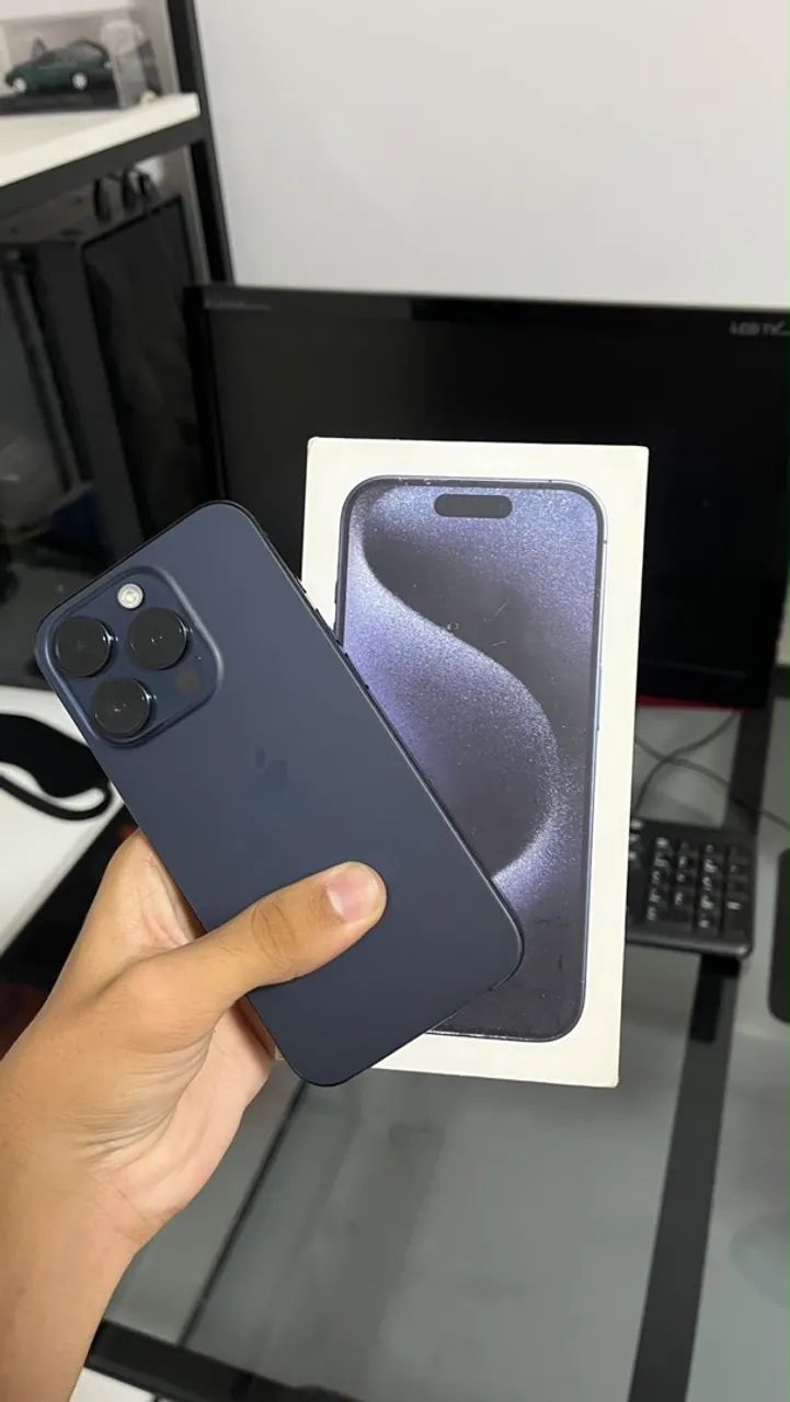 iPhone 15 pro 256gb