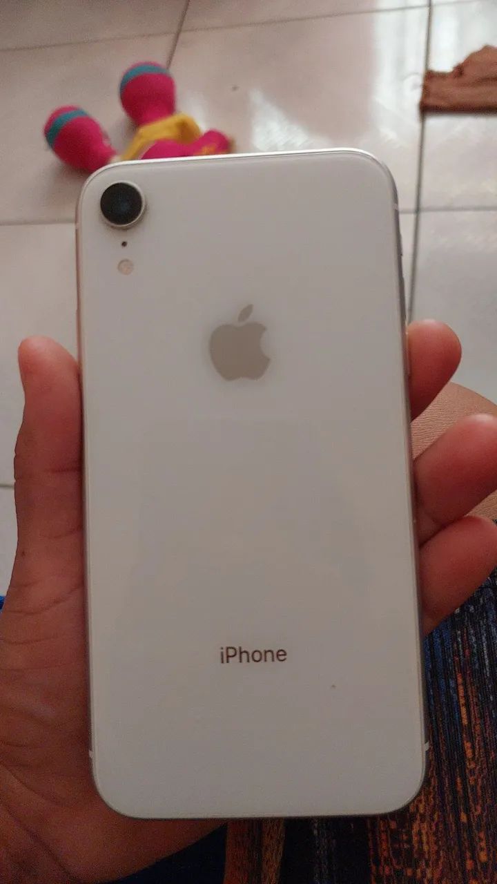 Iphone xr vendo ou troco  - Foto 4