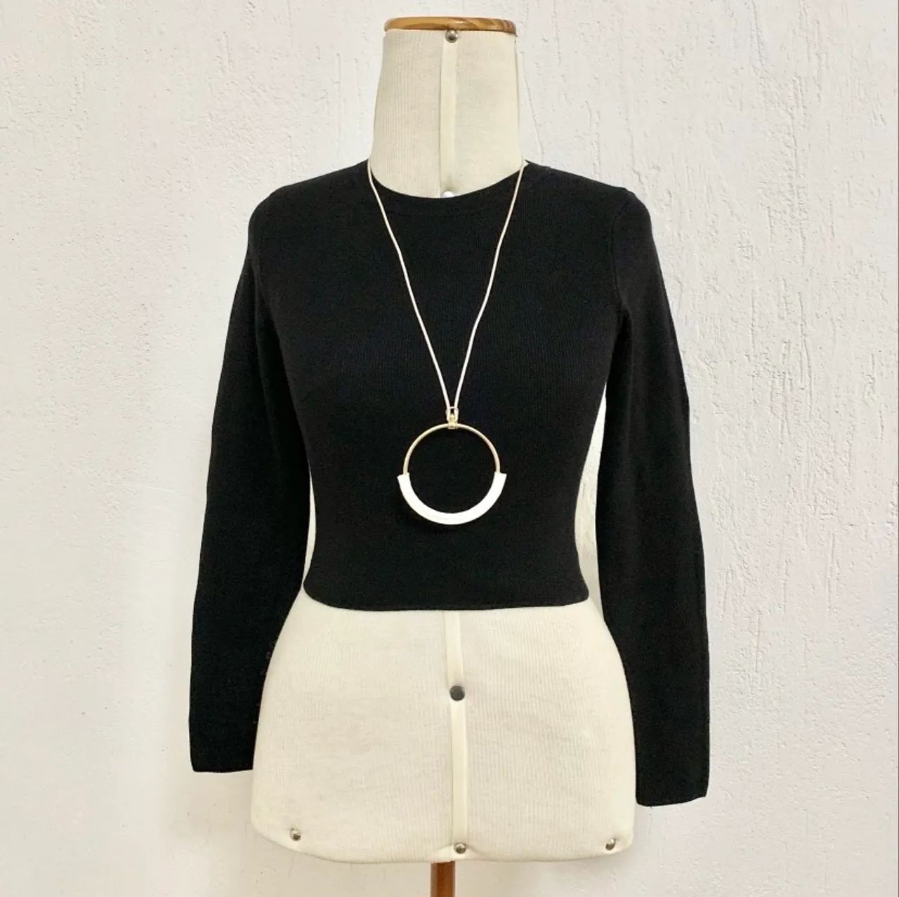 Cropped da Zara em tricot preto  - Foto 2