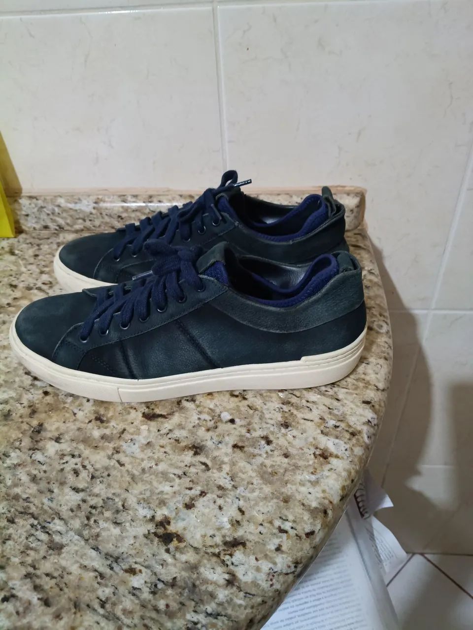 Tênis CNS 40 original 