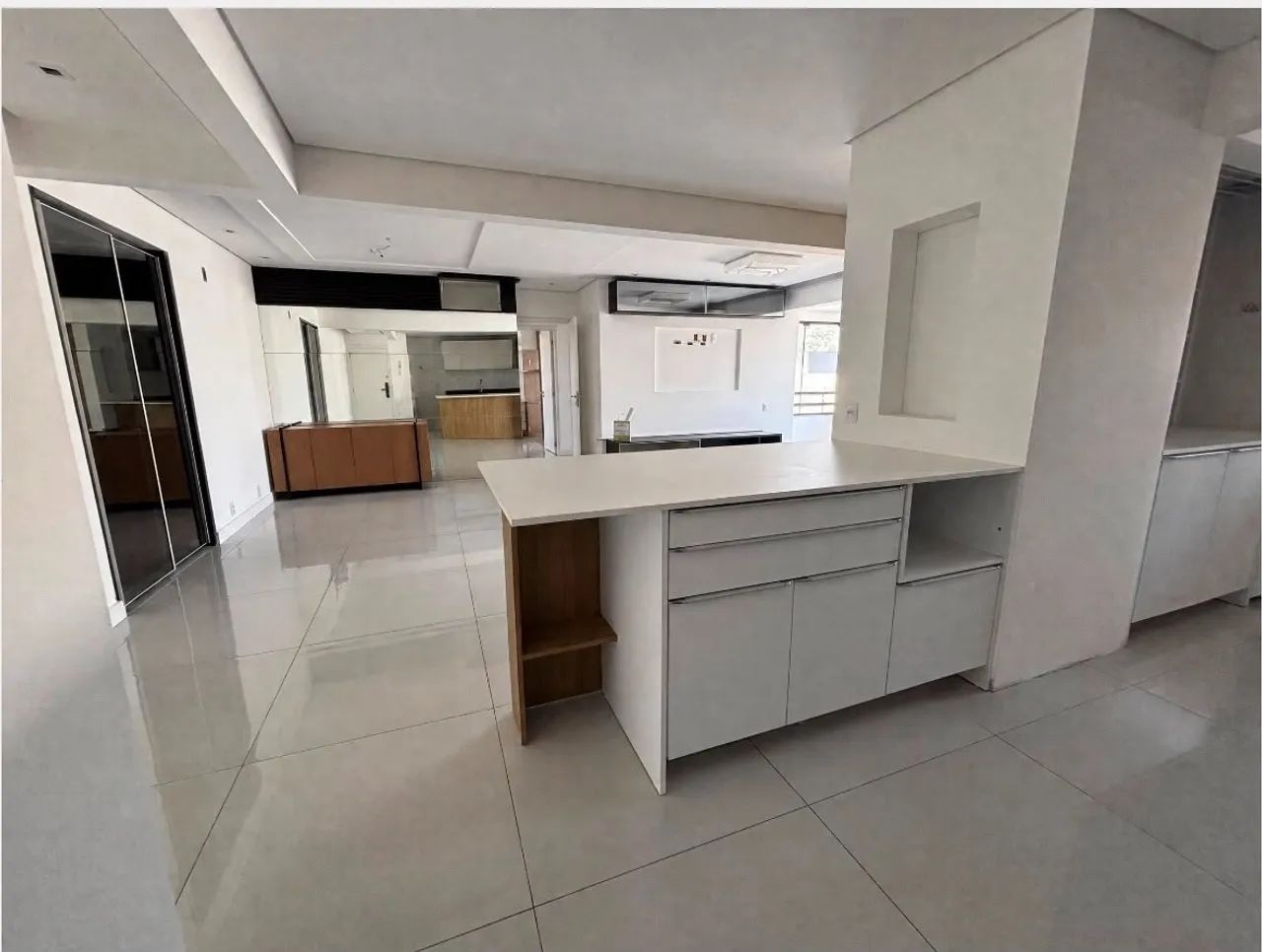 Apartamento de 3 dormitórios à venda no Centro