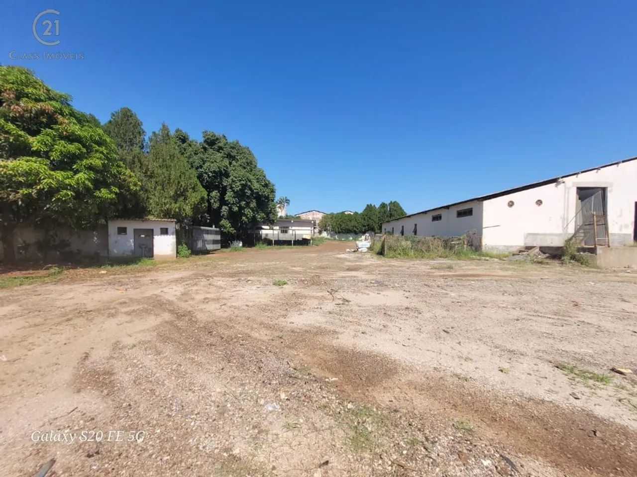 Barracão à venda e para alugar em Ibiporã, Centro, com 1325 m² - Foto 2