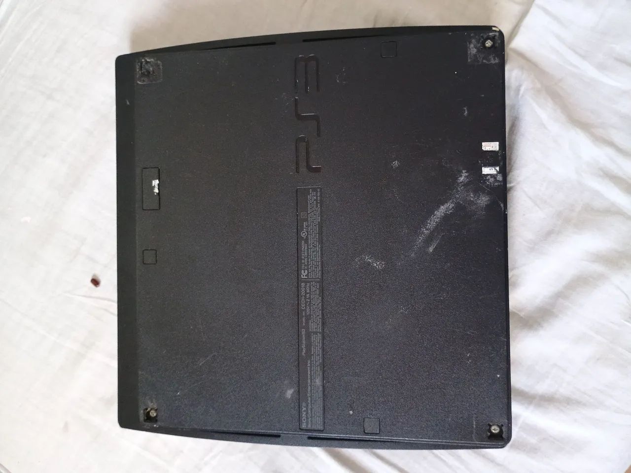 PS3 SLIM + 2 CONTROLES - Foto 3
