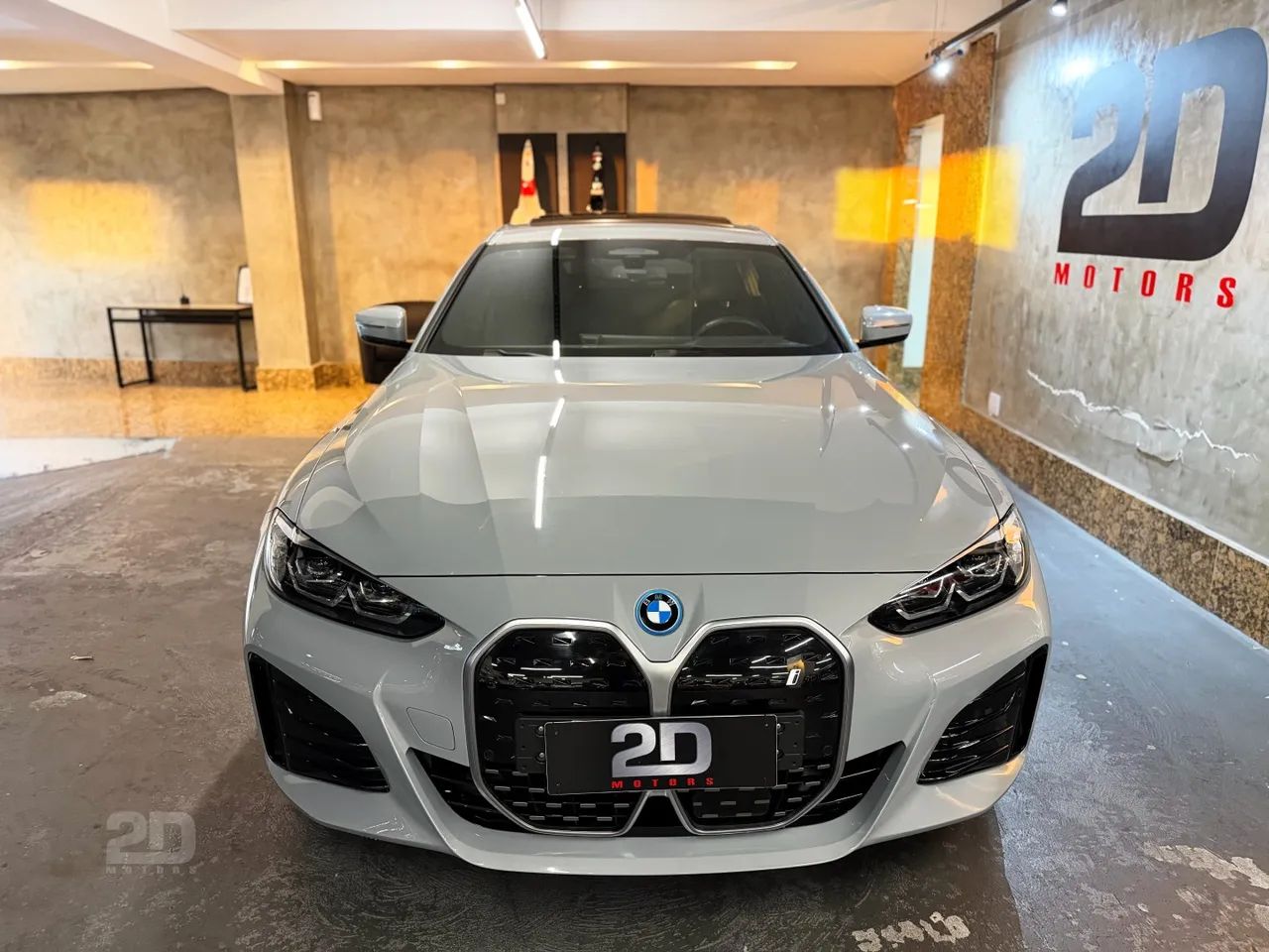 BMW i4 2023 - Foto 5