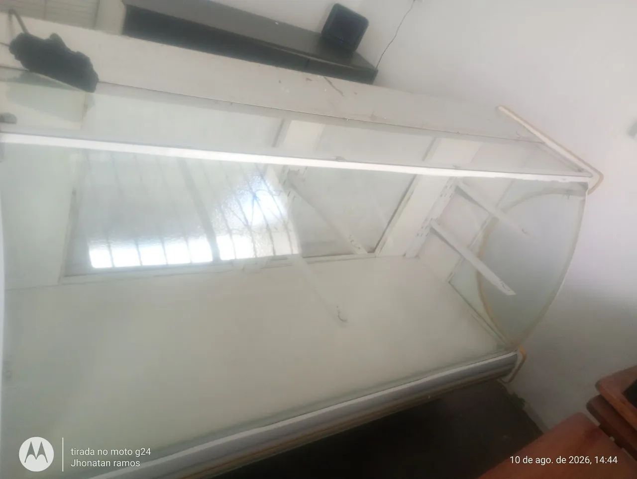 Vende-se balcão vitrine 