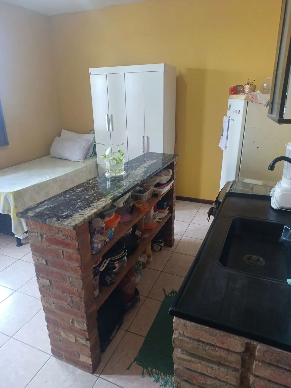 Quarto com cozinha americana e banheiro - Foto 4