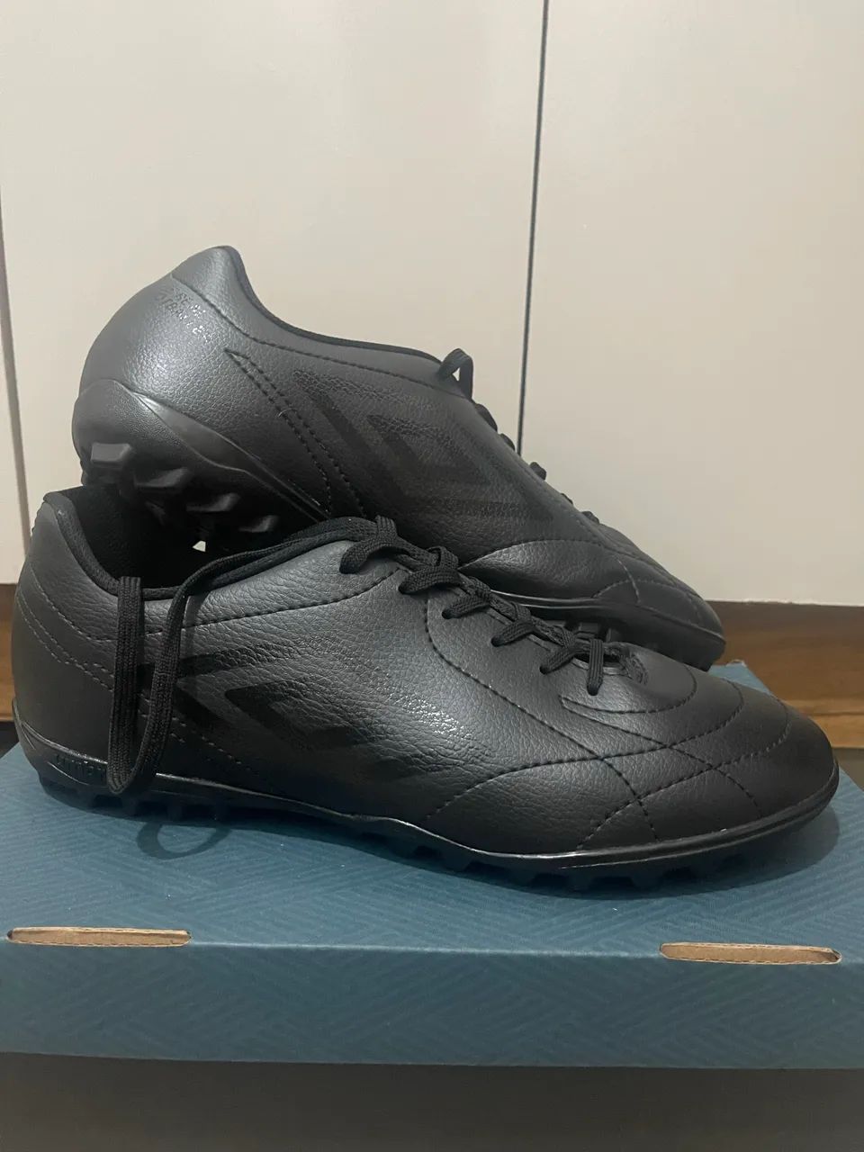 Chuteira Society Umbro - Foto 3