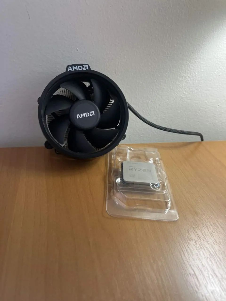 Processador Ryzen 3600 com cooler!