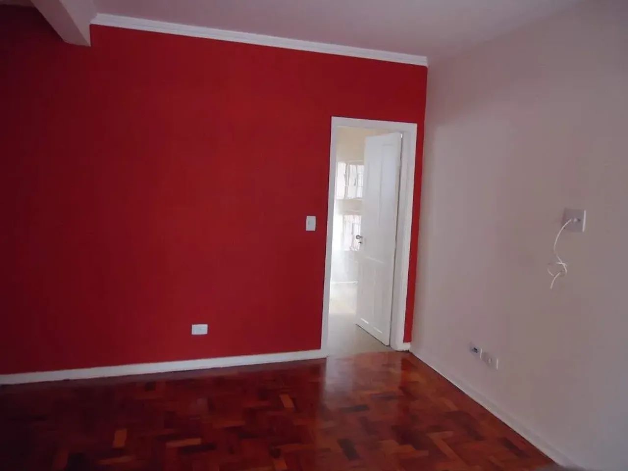 Casa de 80 m² com 2 Dorm. em Avenida !!!! - Cód.: 1525 - - Foto 5