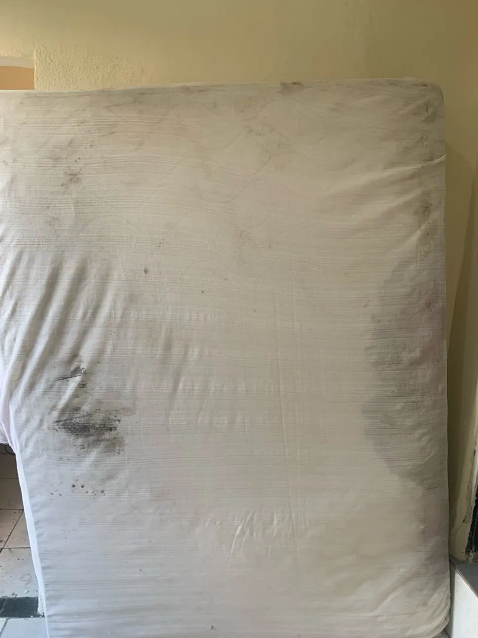 Combo com armário e cama Box 