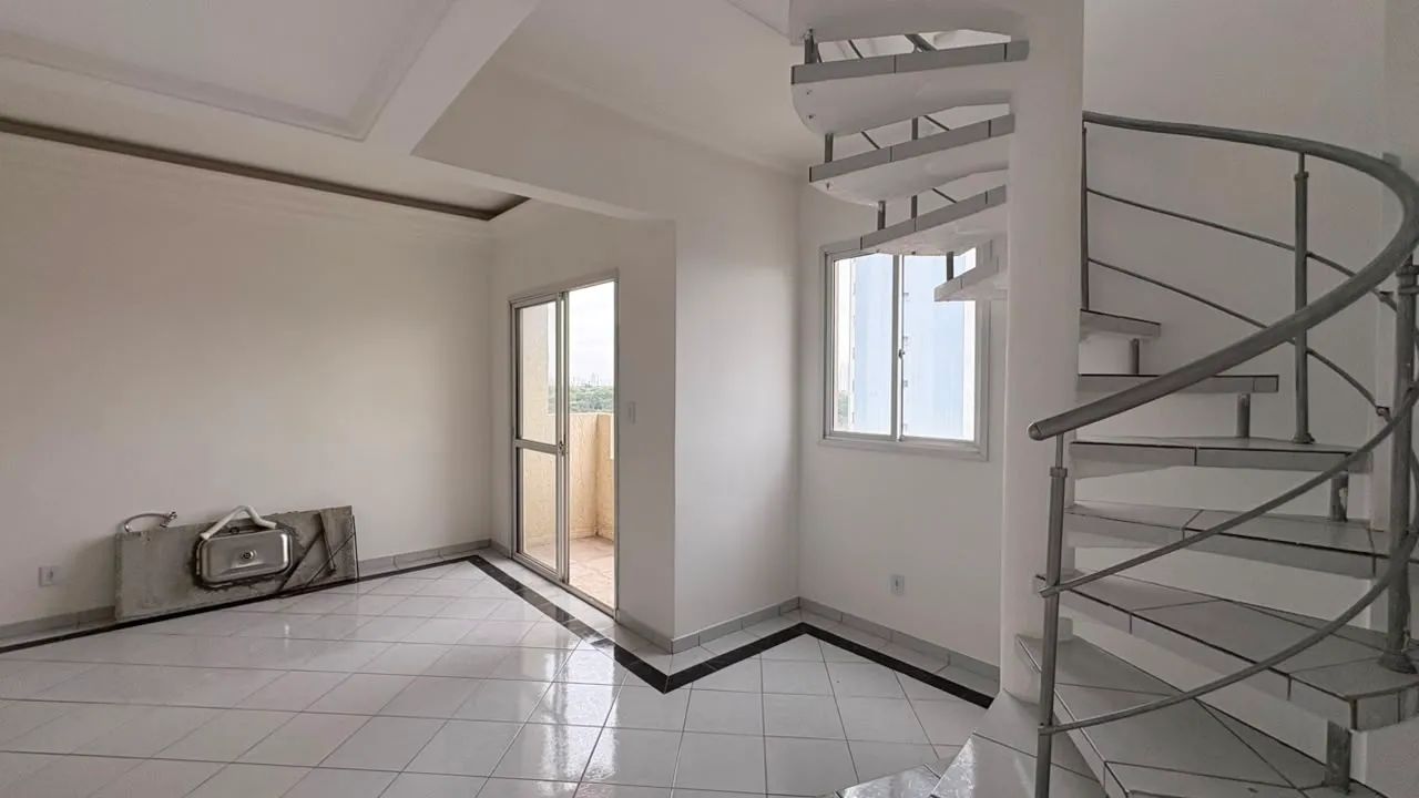 Cobertura à venda com 200m², 3 quartos e 2 vagas - Foto 4