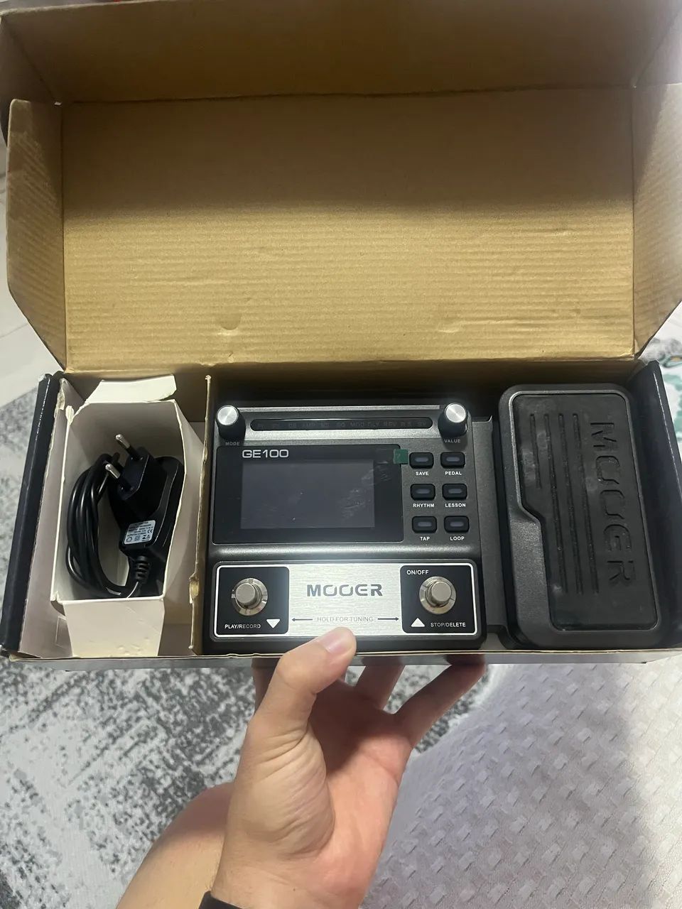 Pedaleira Mooer GE100 Multi Efeitos Guitarra