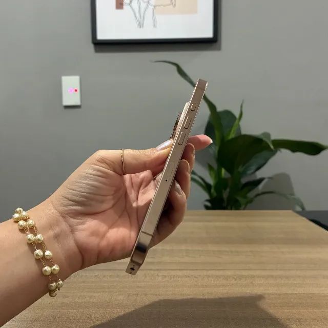 iPhone 16 Pro 128GB Gold - Original - Bateria 86% - Celulares e
