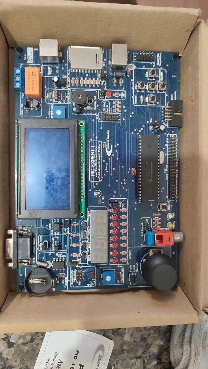 Placa de Desenvolvimento Micro controlador PIC