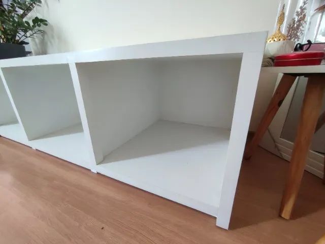 * **Recamier / Sofa Modular de Madeira com Nichos** - Foto 5