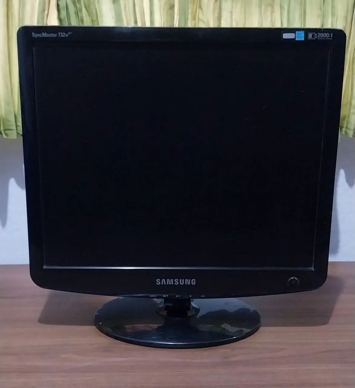 Monitor Samsung 17 polegadas 