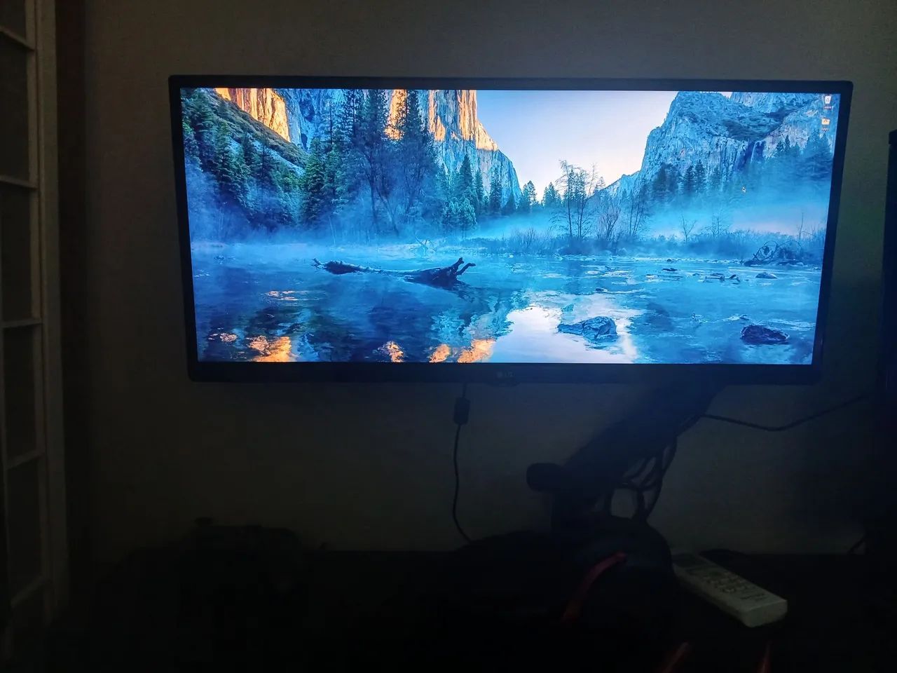 Monitor LG 25 polegadas Ultrawide 21:9 - Foto 2