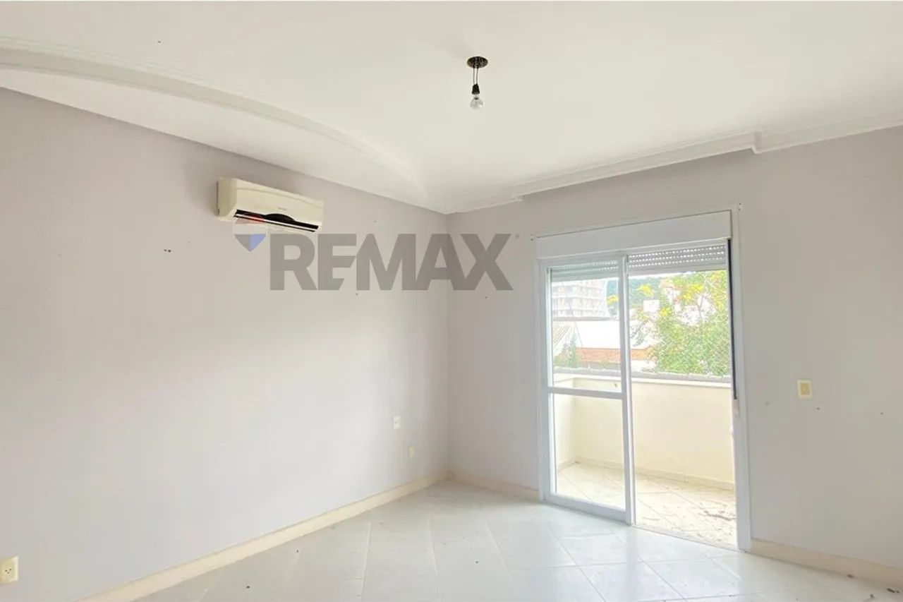 Casa com 3 Suítes para alugar em Jurerê - Foto 2