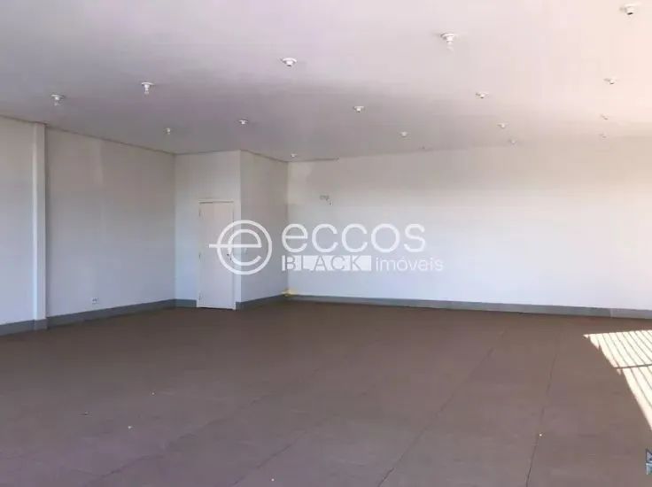 Loja para aluguel, 60 vagas, Shopping Park - Uberlândia/MG - Foto 4