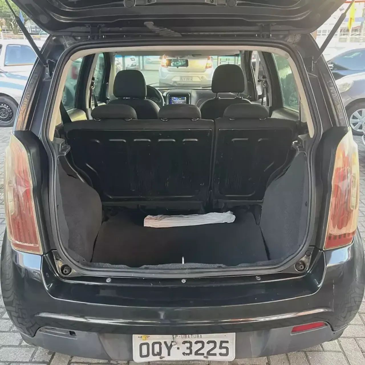 Fiat Idea ATTRACTIVE 1.4 Fire Flex 8V 5p, foto 9 de 9