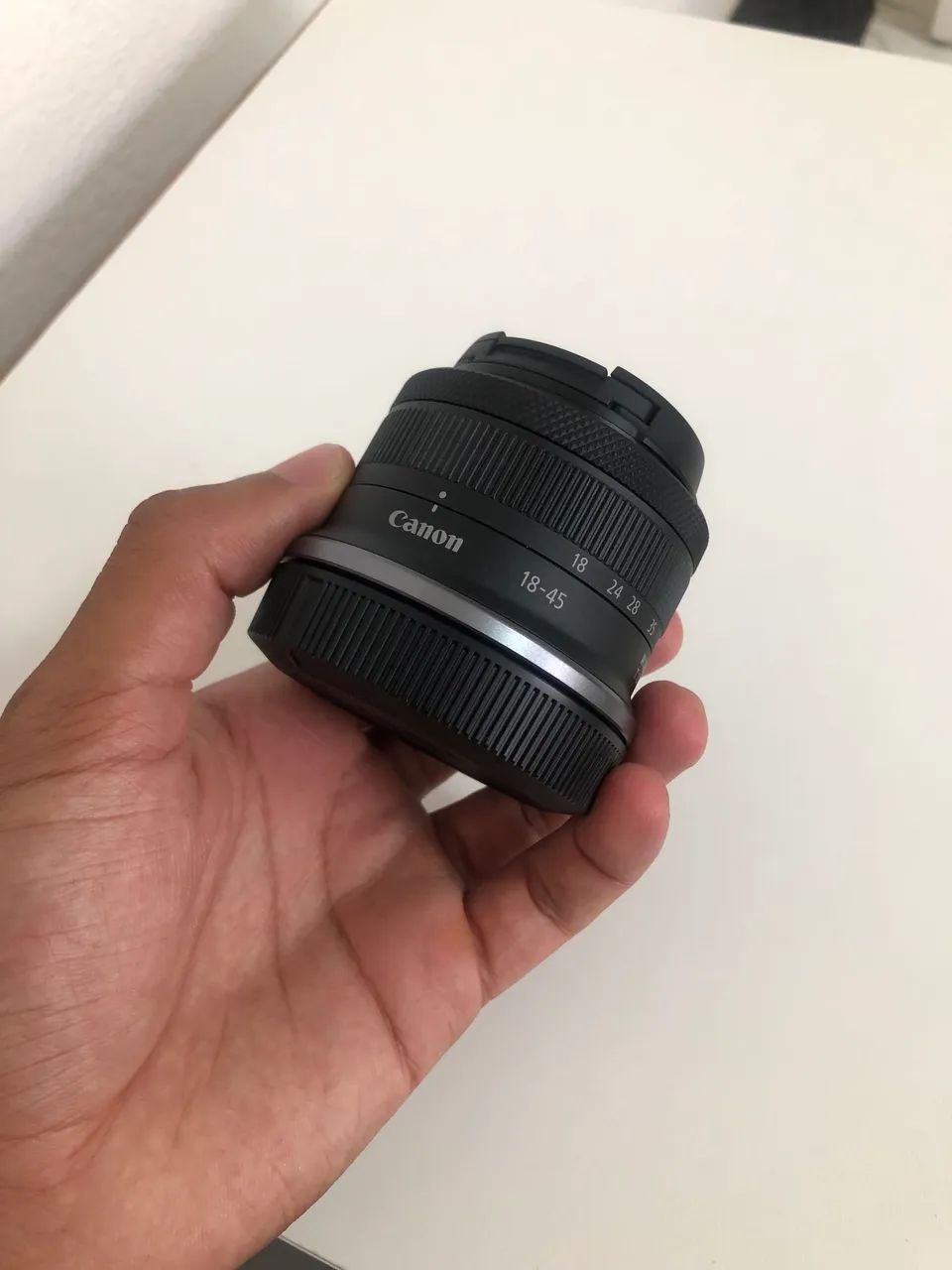 Canon Rf-s 18-45 mm F4.5 - 6.3 Is Stm 