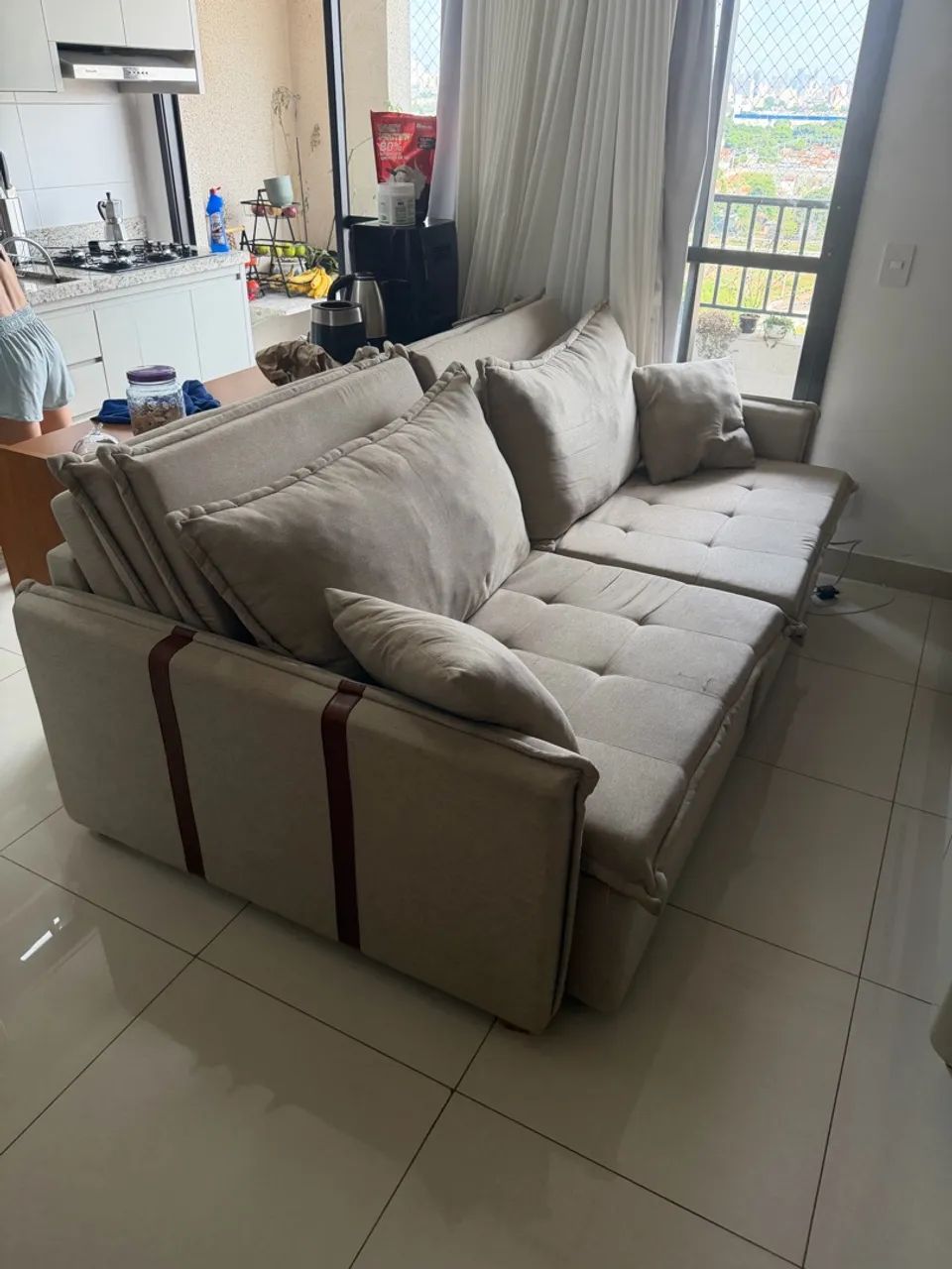 Sofá retrátil 2,20m semi novo 