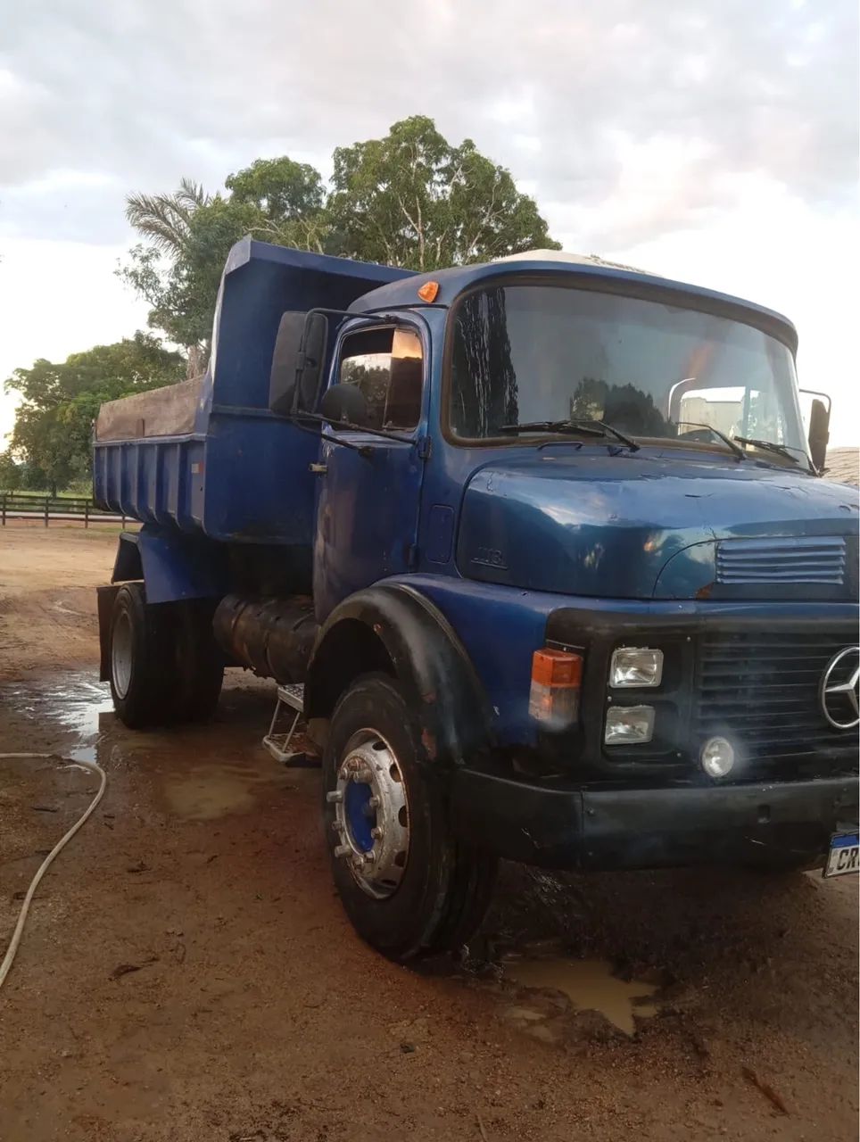 Caminhão Mercedes- Benz  - Foto 3