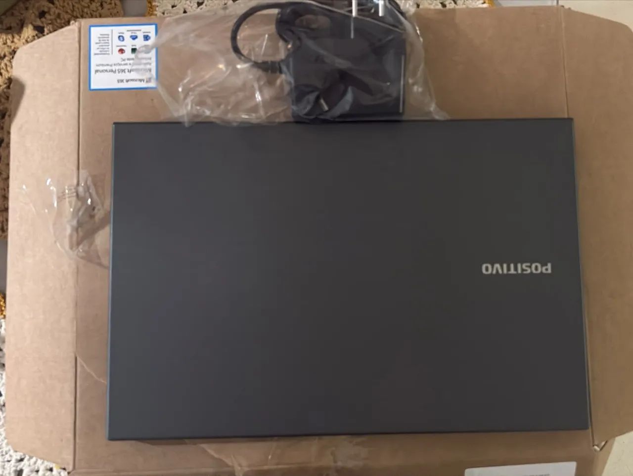 Notebook positivo novo!