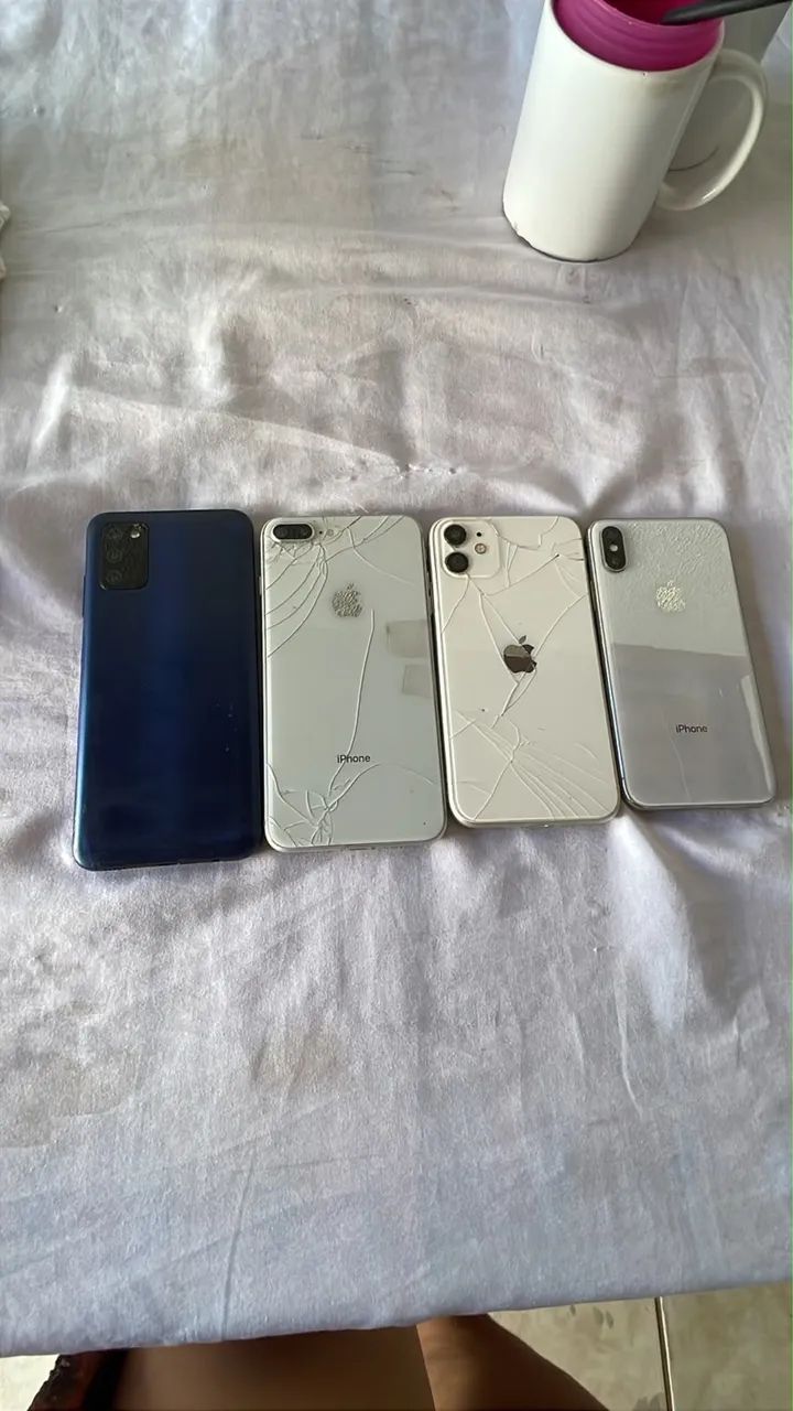 Vende iPhone pra retirada de peças  - Foto 3