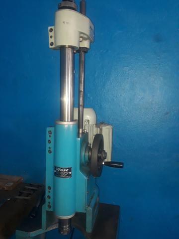 Máquina de retifica ( Broquiadeira) valor 26 mil