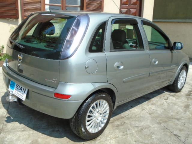 CHEVROLET CORSA HATCH PREMIUM 1.4 8v 4P - Foto 2