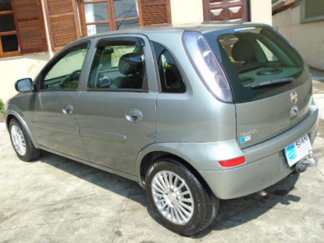CHEVROLET CORSA HATCH PREMIUM 1.4 8v 4P - Foto 12