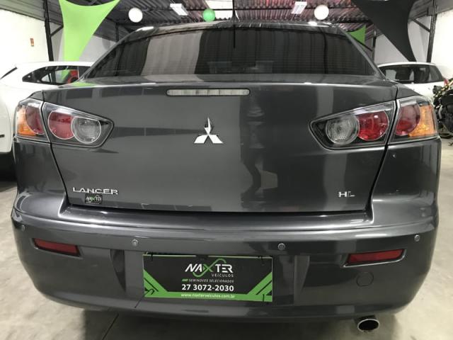 Mitsubishi Lancer 2.0 CVT 2017 - Foto 4