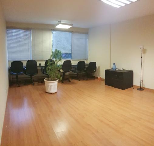 Sala 60 m² em casa comercial no prado - Foto 2