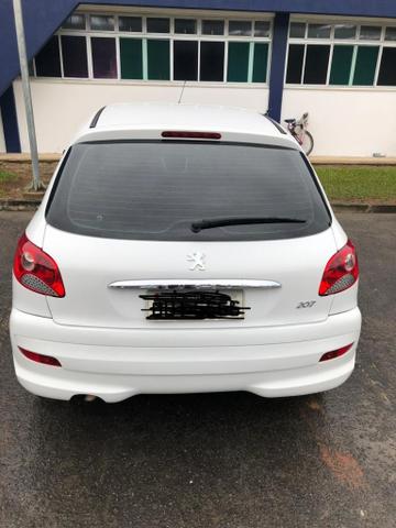 Peugeot 207 - Foto 2