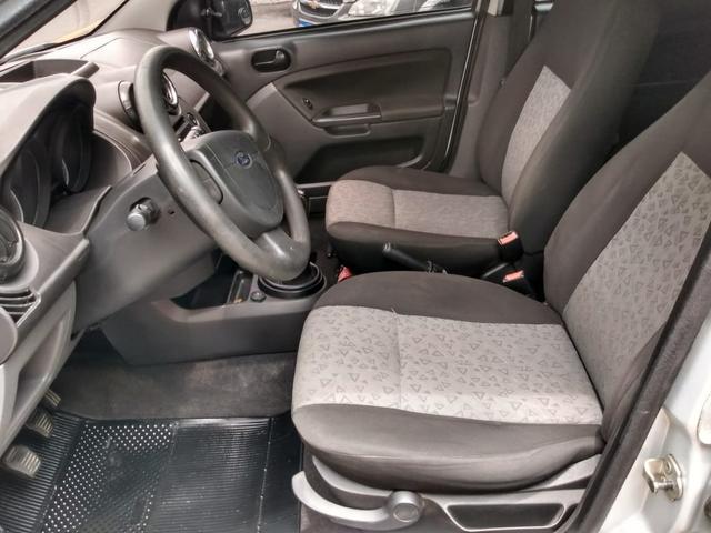 Fiesta sedan 2012 1.6 completo com gnv - Foto 5