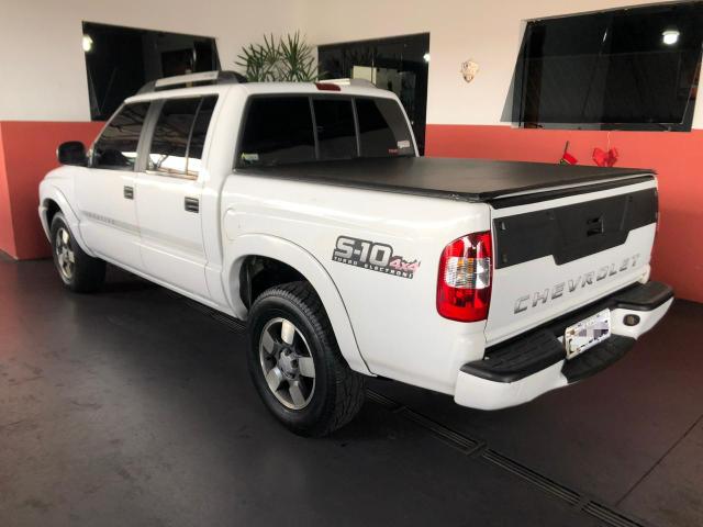 Chevrolet S10 Executive 4x4 2.8 turbo electronic (Cab Dupla) - Foto 11
