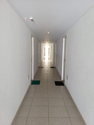 Lindo Apartamento para alugar em Buraquinho - Foto 6