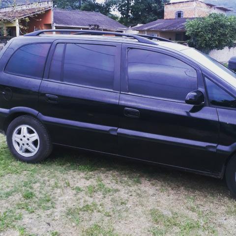 Zafira aceito troca
