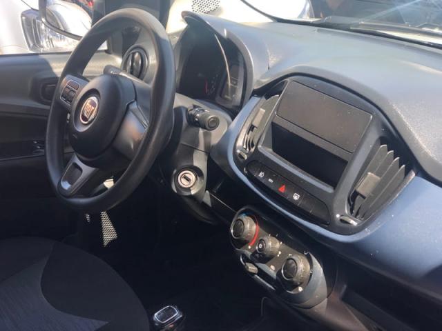 FIAT UNO ATTRACTIVE 1.0 2017 - Foto 4