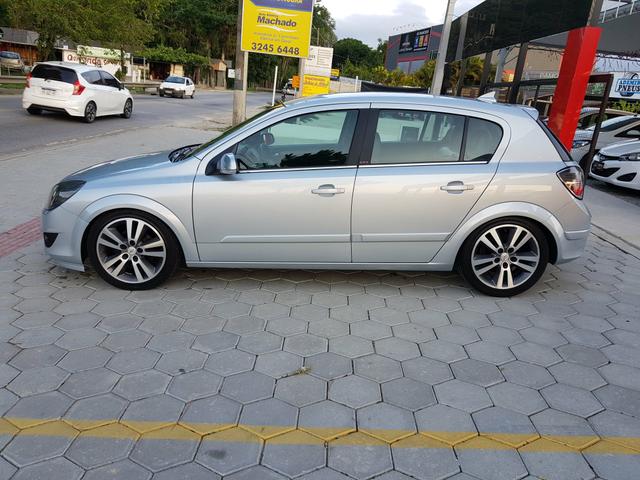 Vectra GTX 2010 Manual C/ 99 mil km Originais GT-X - Foto 12