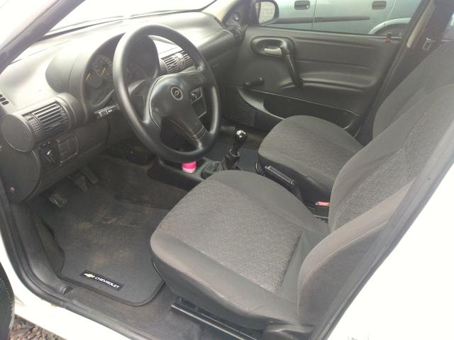 Corsa classic 2005 ar condicionado + alcool original - Foto 6