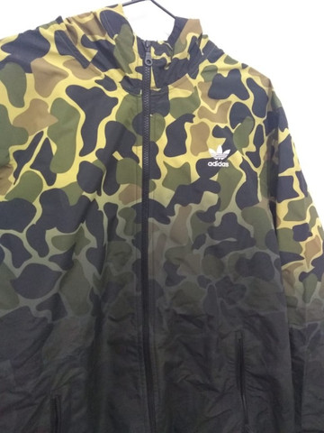 corta vento adidas camouflage