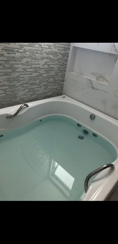 Vendo Apartamento 02 vagas bem localizado