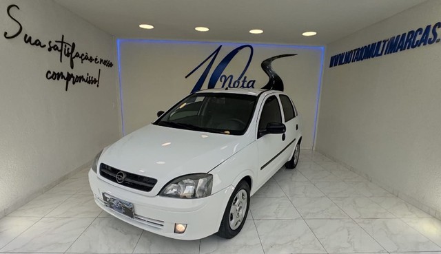 CORSA SEDAN 1.8 * SEM GARANTIA *