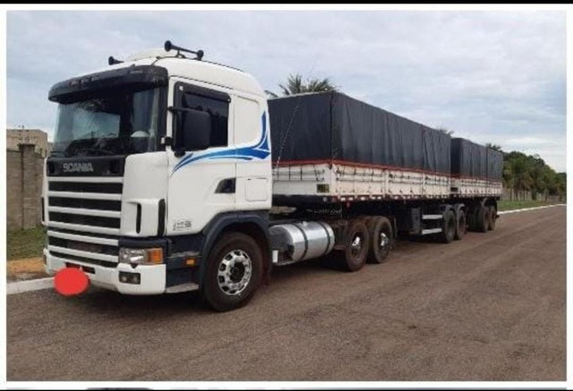 SCANIA 124 6X2 ANO 2005