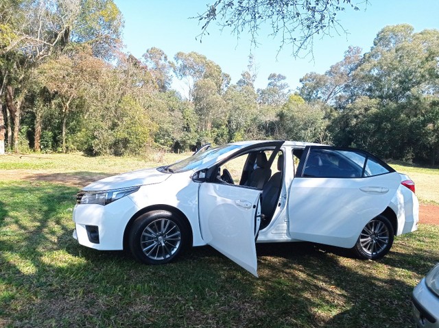 2017 -COROLLA TOYOTA- SEDAN