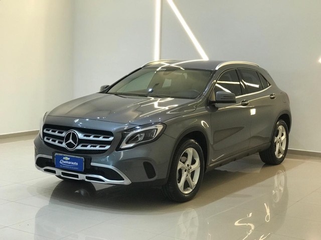 MERCEDES-BENZ GLA 200 1.6 CGI ADVANCE 7G-DCT