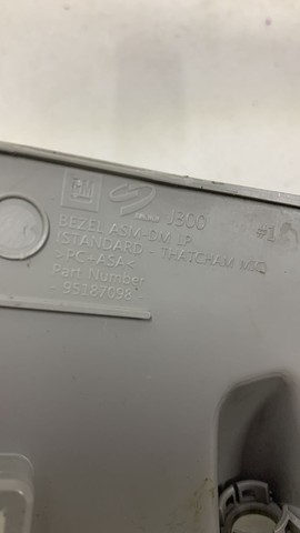 Moldura Interna Luz Teto Gm Cruze 2012/2016  * - Foto 3